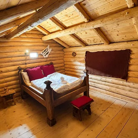 Jorundgard Vikingcamp Gjestgiverier *
