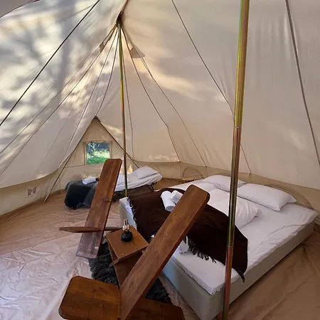 Jorundgard Vikingcamp Gjestgiverier *