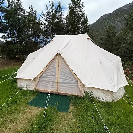 Jorundgard Vikingcamp Gjestgiverier